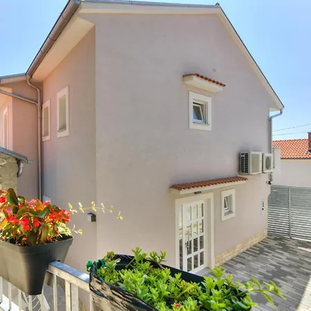 Holiday home Front In Novi Vinodolski